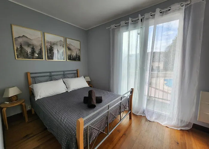 L'ecrin Du - O Cepes Nyaraló